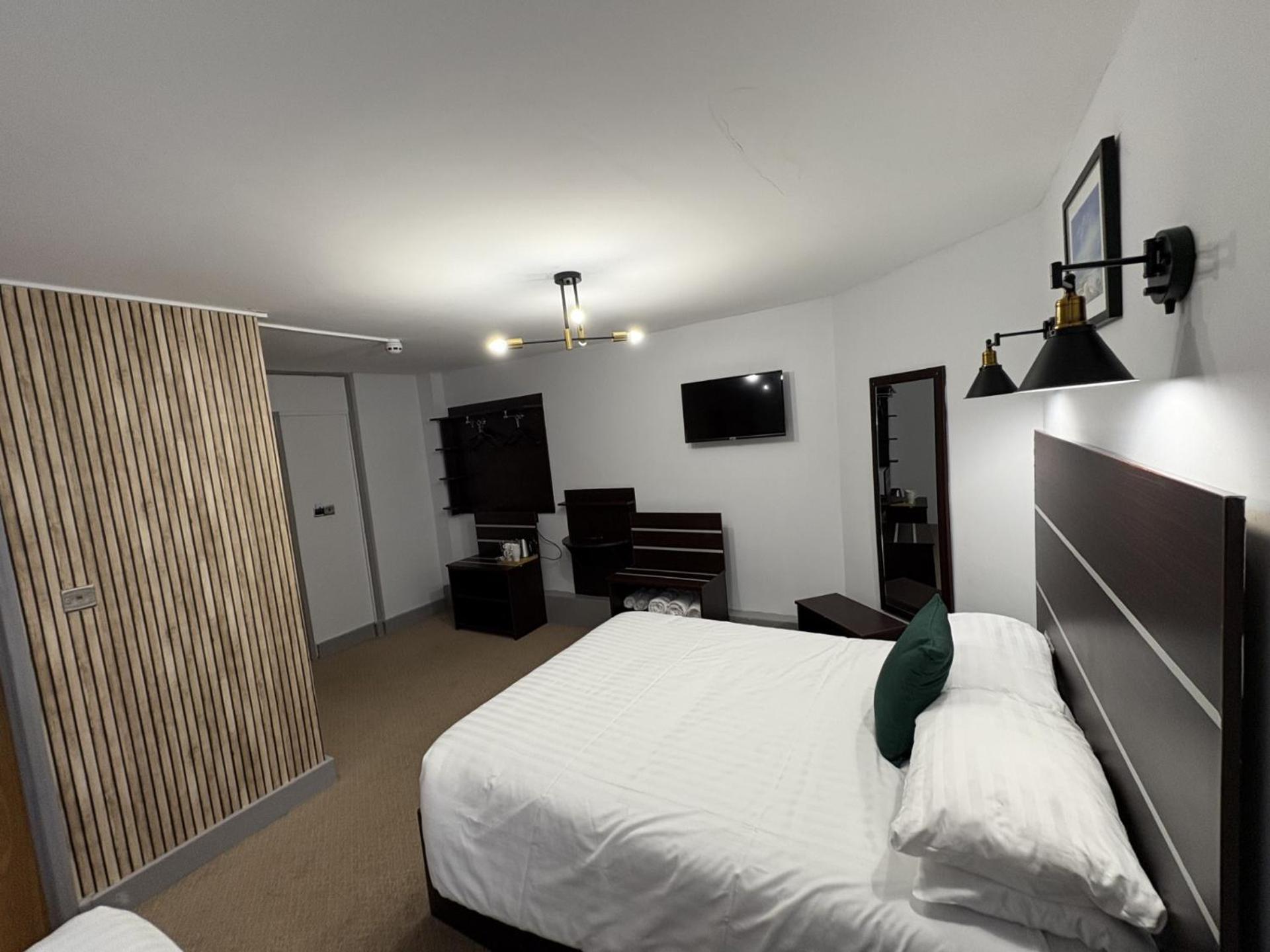 Best Western Ebbw Vale Exterior photo