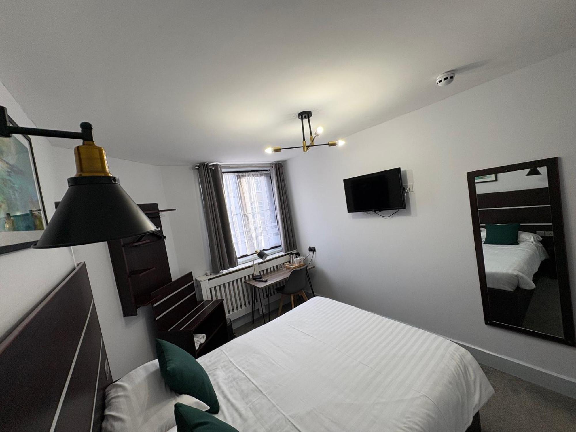 Best Western Ebbw Vale Exterior photo